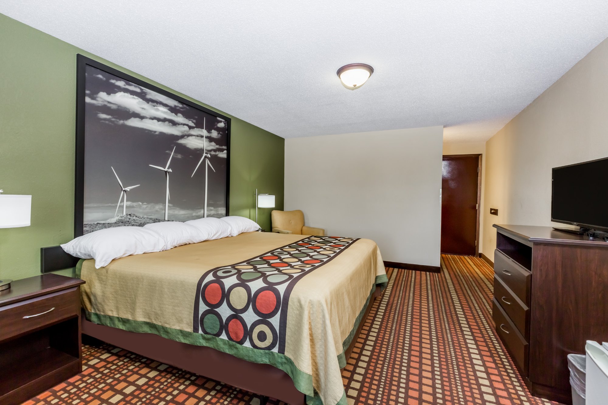 King Non Smoking - Relax Inn & Suites in Adair